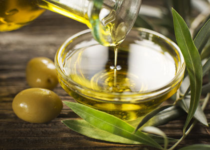 wietolie-maken-met-olijfolie Wietolie maken met olijfolie.